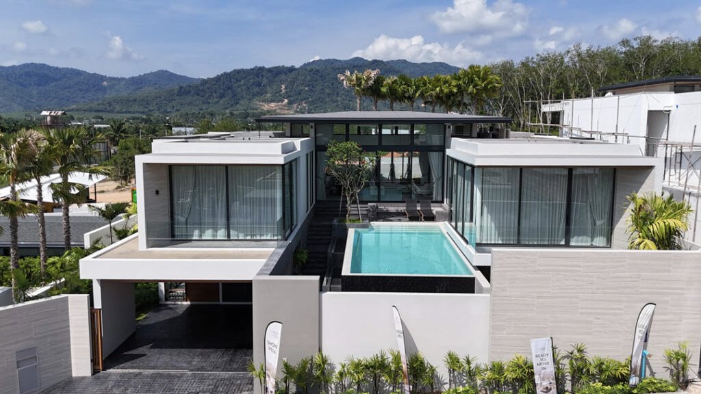 Completed show villa during the construction programme